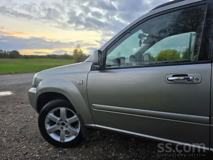 Nissan X-Trail 2006 photo 4