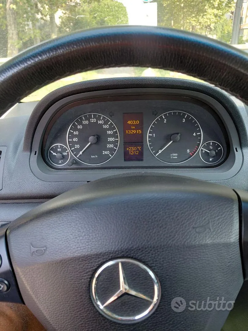 Mercedes-Benz A 2007 photo 2