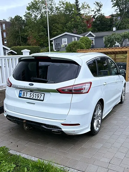 Ford S-Max 2017 photo 3