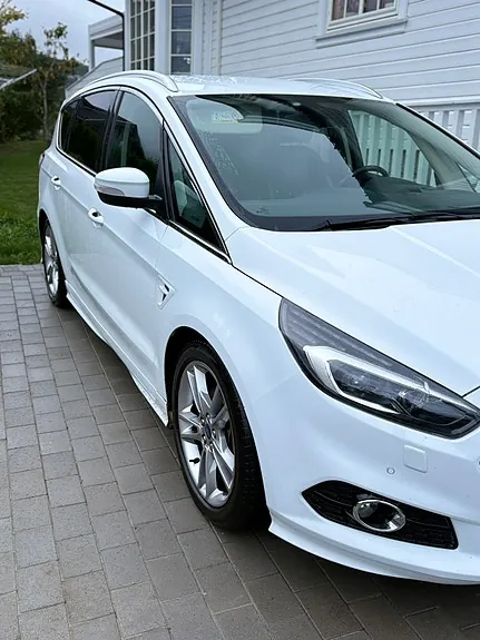 Ford S-Max 2017 photo 2