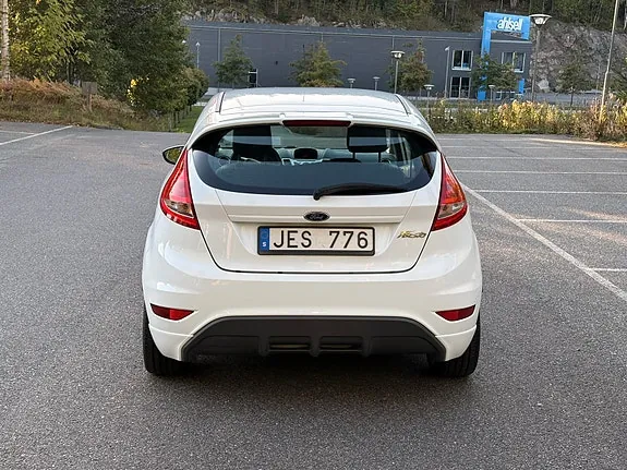 Ford Fiesta 2009 photo 4