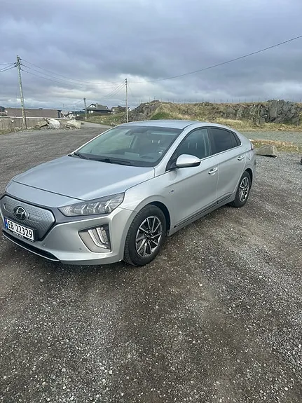 Hyundai Ioniq 2020 photo 2