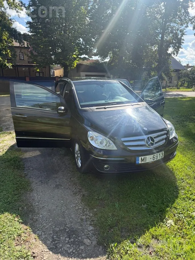 Mercedes-Benz B200 2007 photo 3