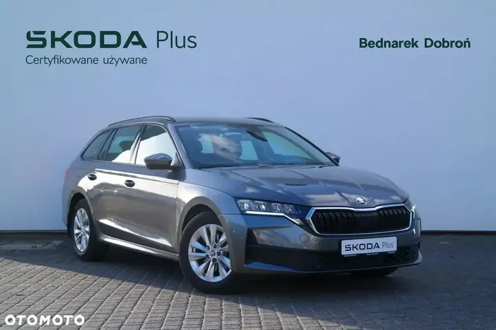 Skoda Octavia 2024 photo 3