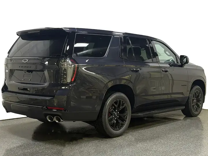 Chevrolet Tahoe 2026 photo 3