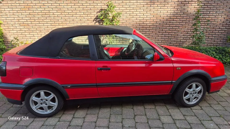 Volkswagen Golf Cabriolet