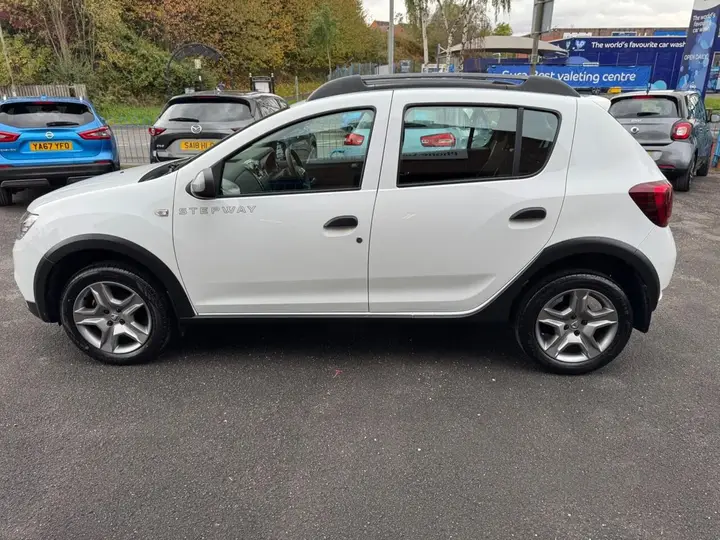 Dacia Sandero Stepway 2018 photo 2
