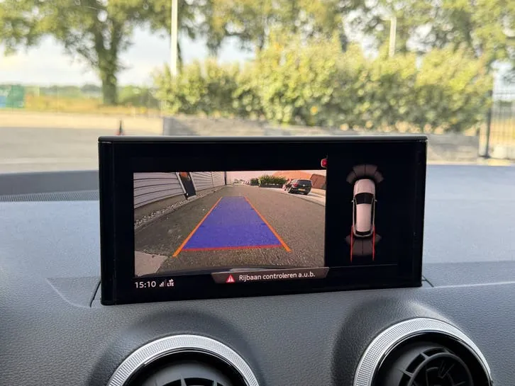 Audi Q2 2022 photo 3