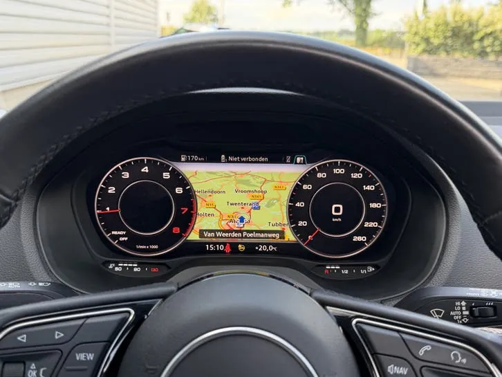 Audi Q2 2022 photo 2