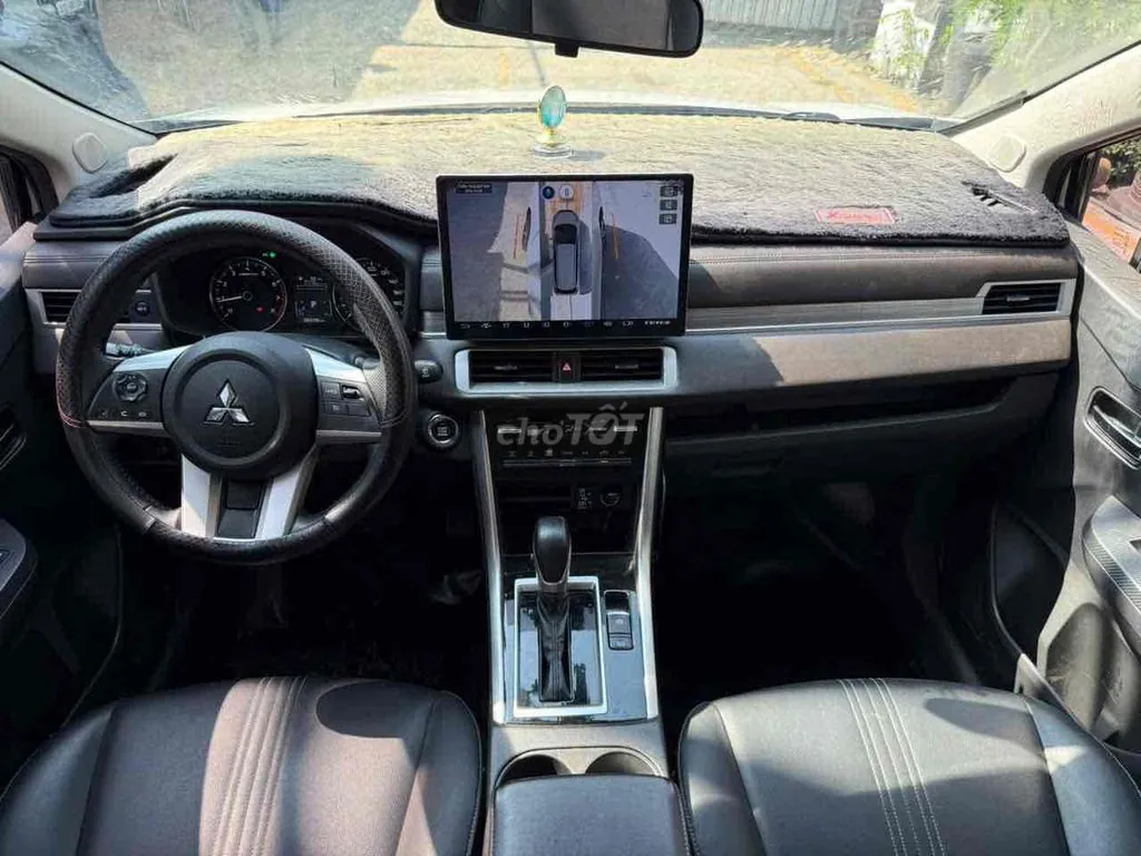 Mitsubishi Xpander 2024 photo 3