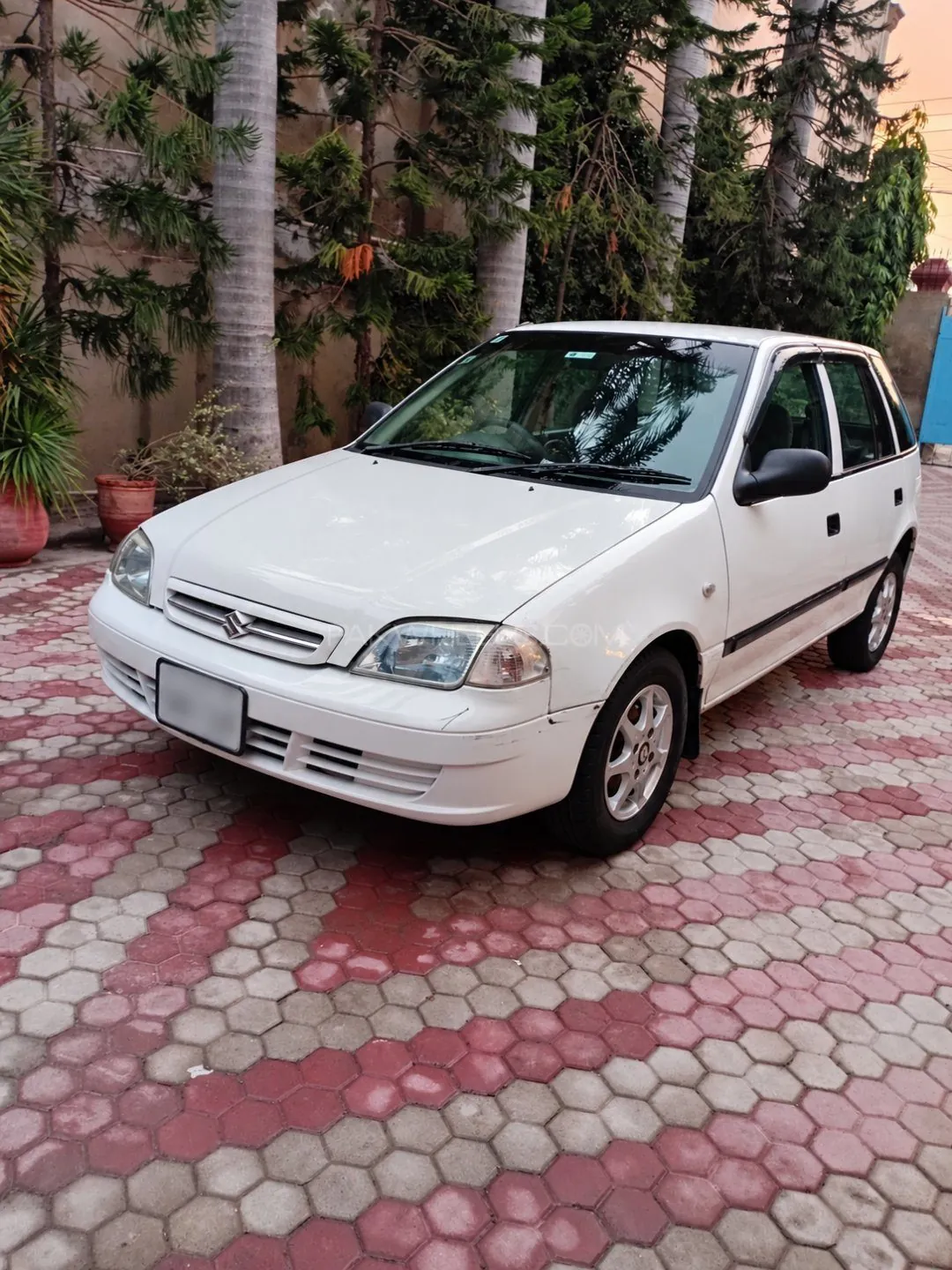 Suzuki Cultus
