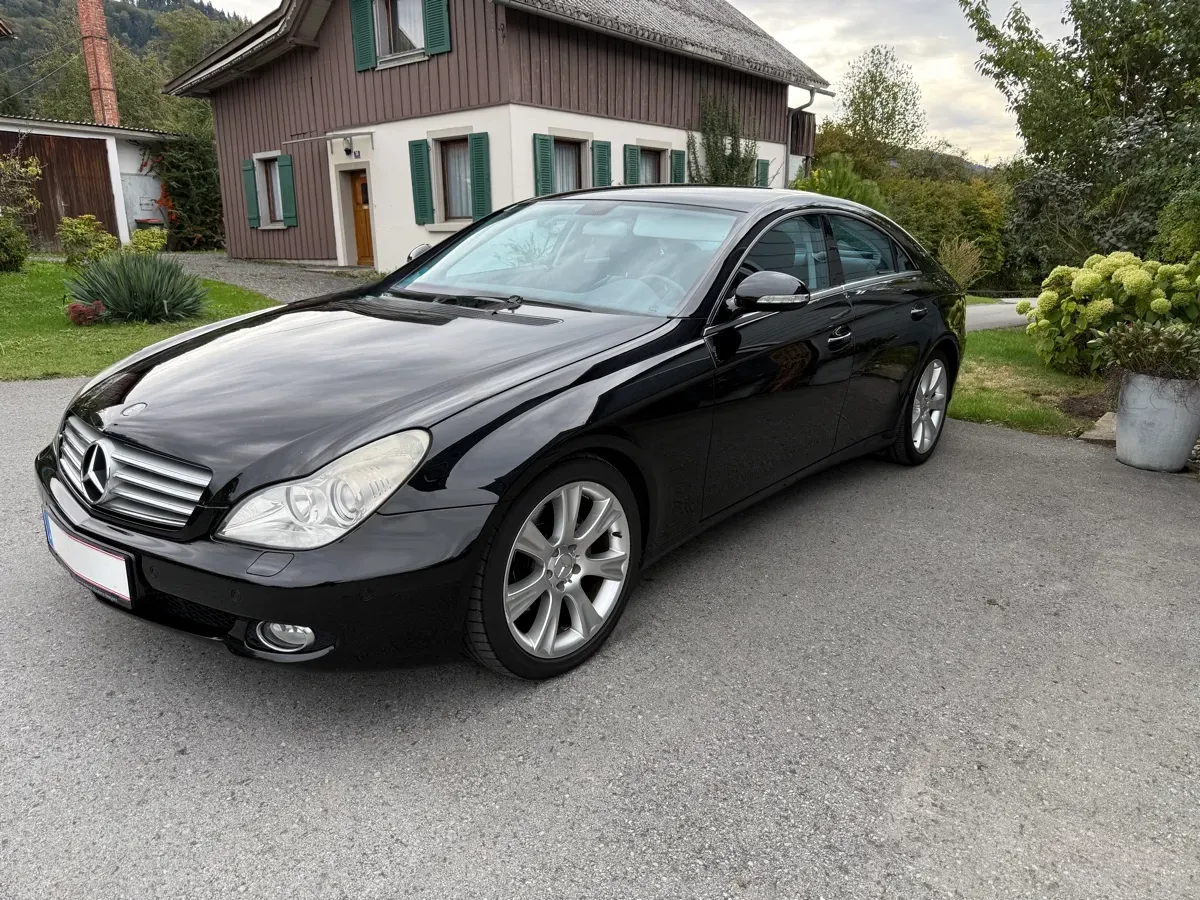 Mercedes-Benz Cls-Class