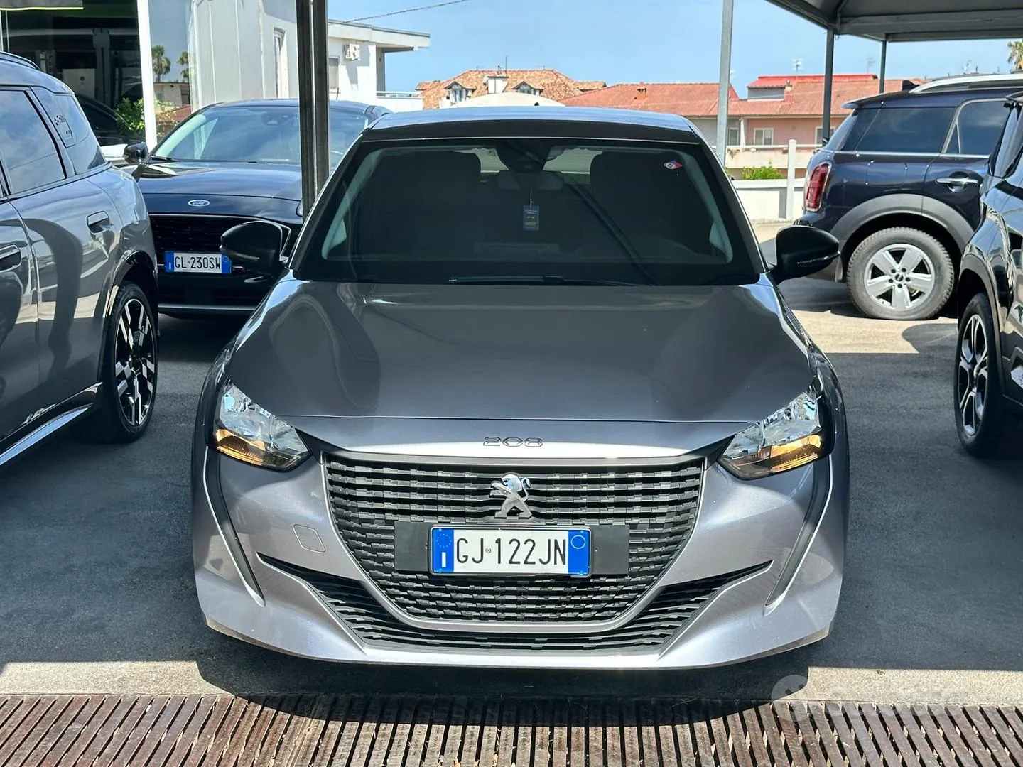 Peugeot 208 2022 photo 5