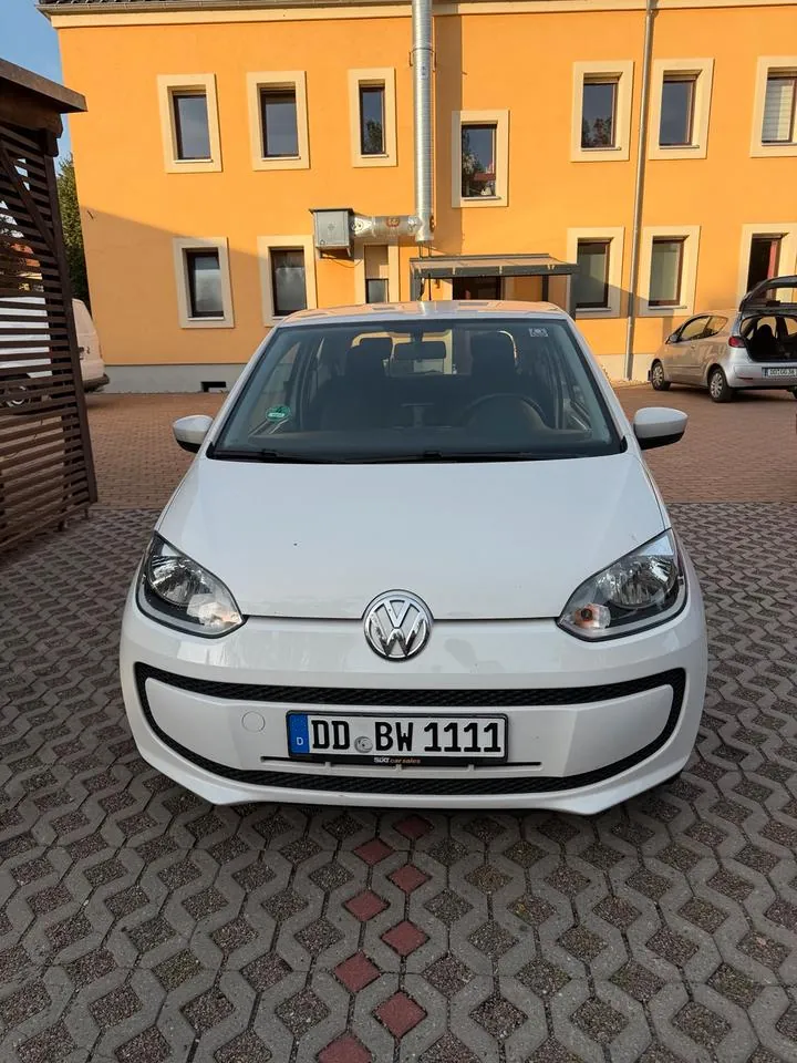 Volkswagen Up
