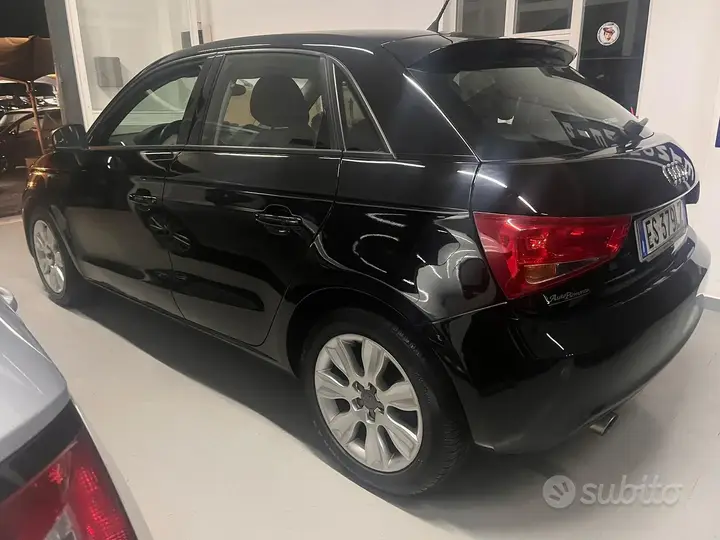 Audi A1 2013 photo 2