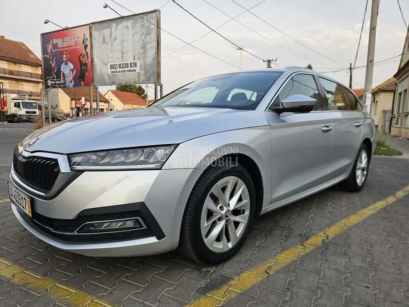 Skoda Octavia 2021 photo 2