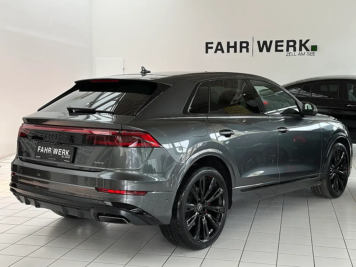 Audi Q8 2026 photo 2