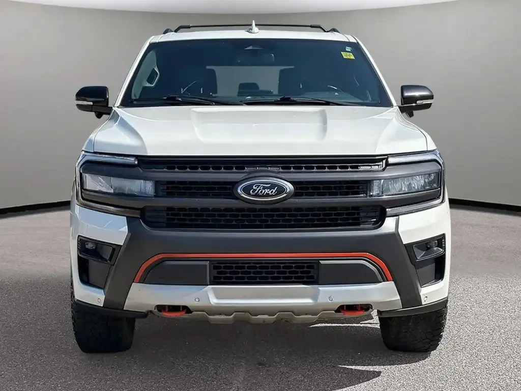 Ford Expedition 2022 photo 2