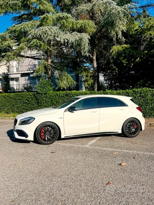 Mercedes-Benz A45 Amg