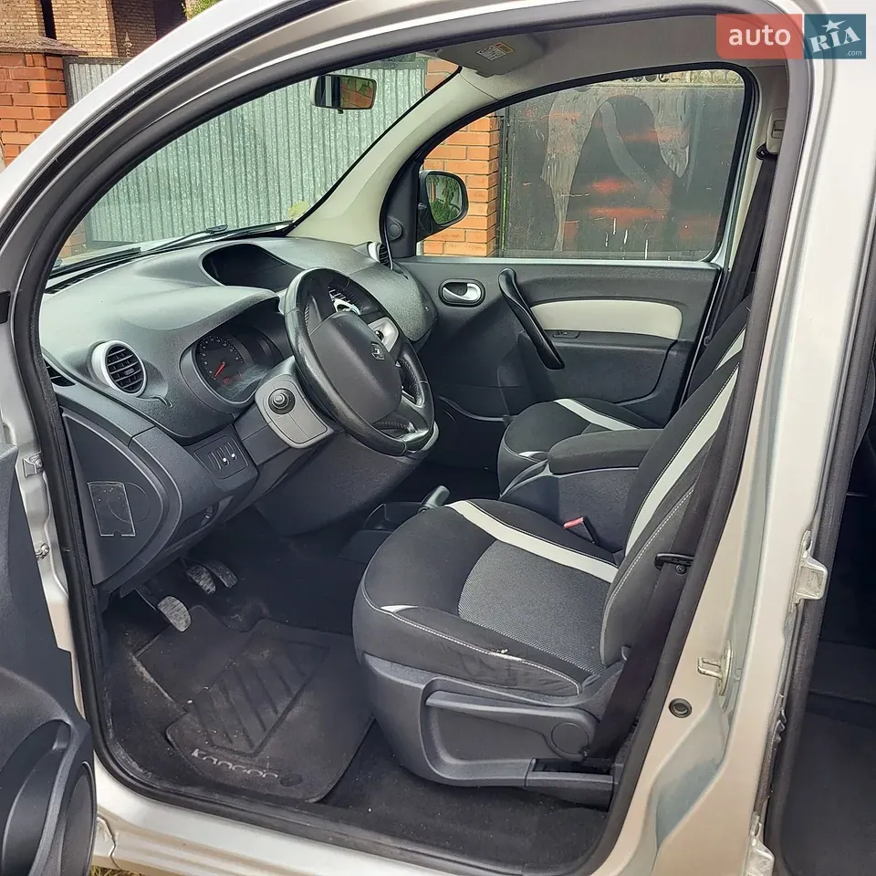 Renault Kangoo 2015 photo 2