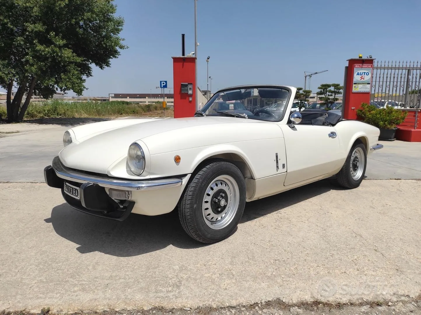 Triumph Spitfire Mk4 1970 photo 4