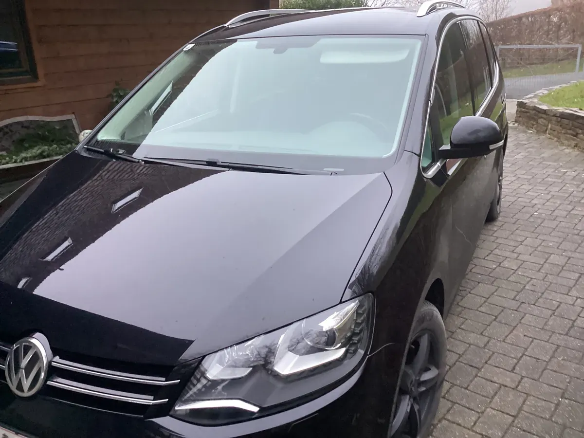 Volkswagen Sharan 2017 photo 2