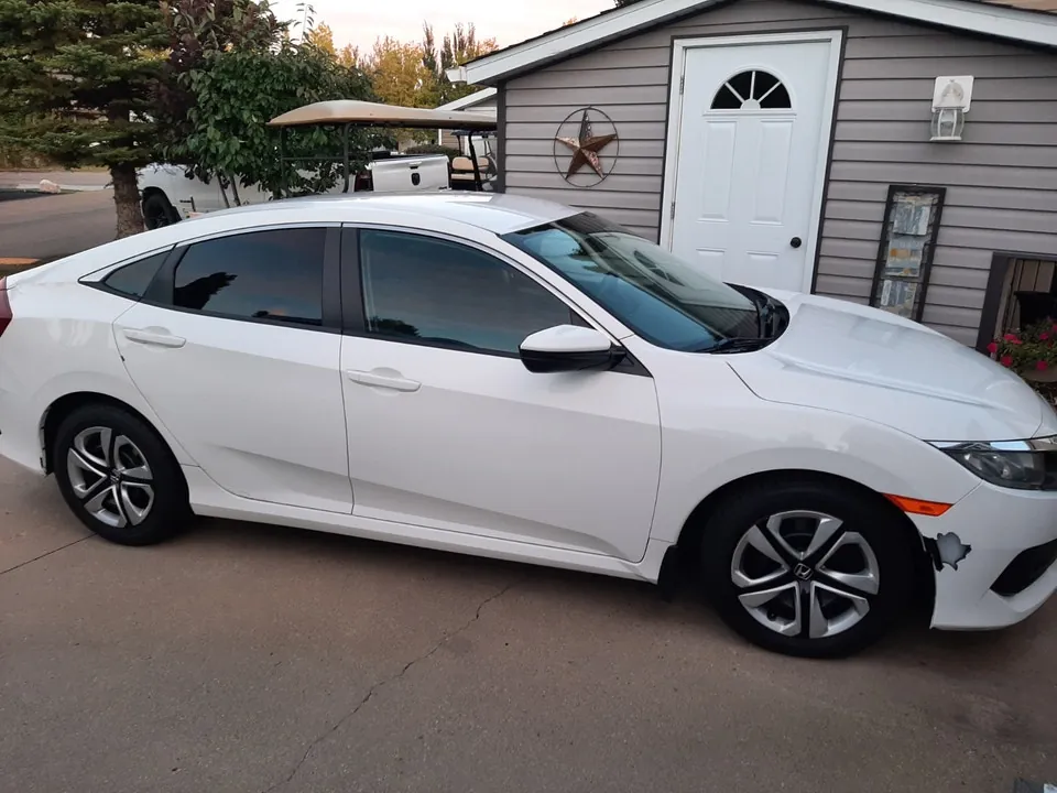Honda Civic 2016 photo 2