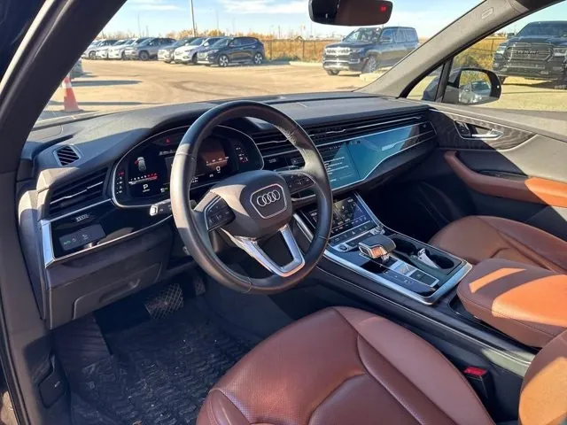 Audi Q7 2022 photo 5