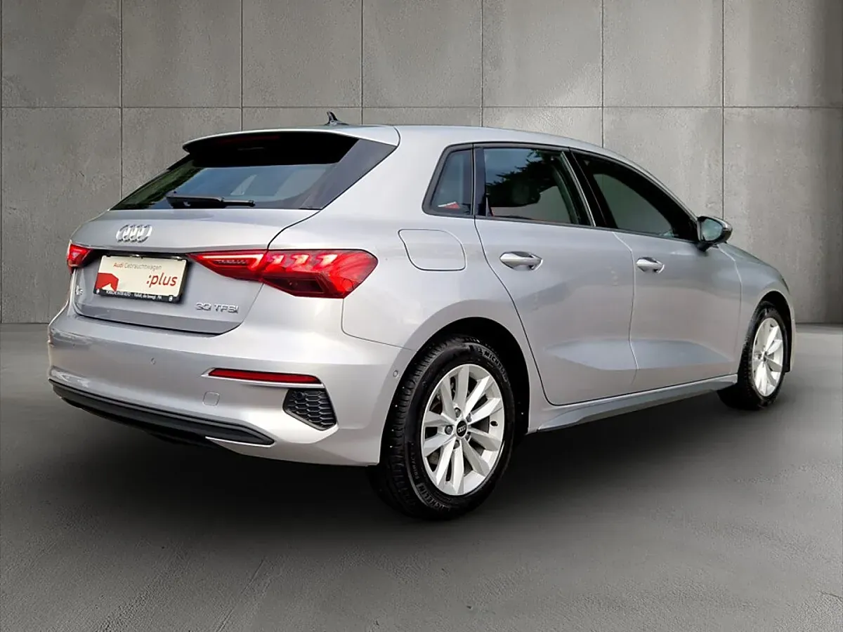 Audi A3 2021 photo 3