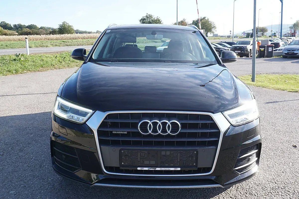 Audi Q3 2015 photo 2