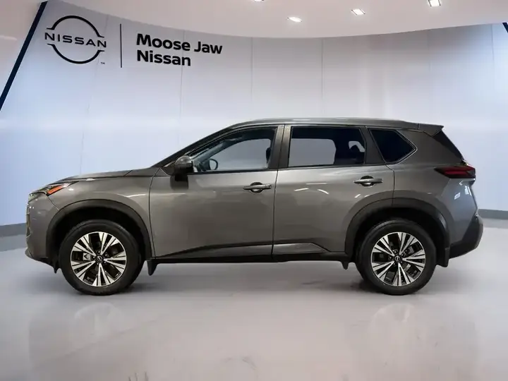 Nissan Rogue 2023 photo 3