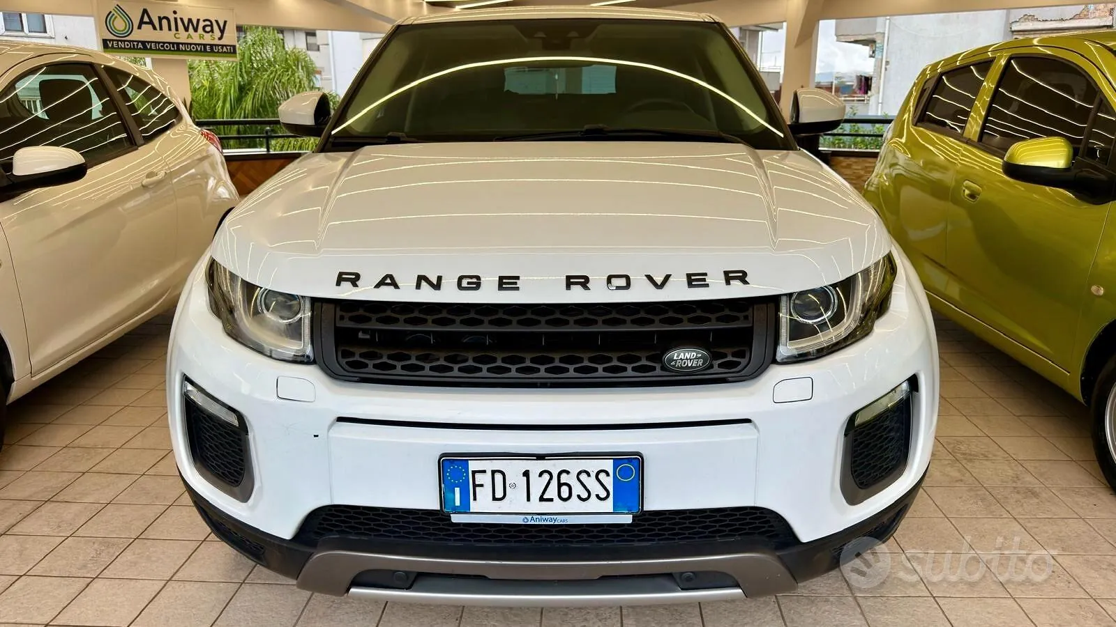 Land Rover Range Rover Evoque 2016 photo 2