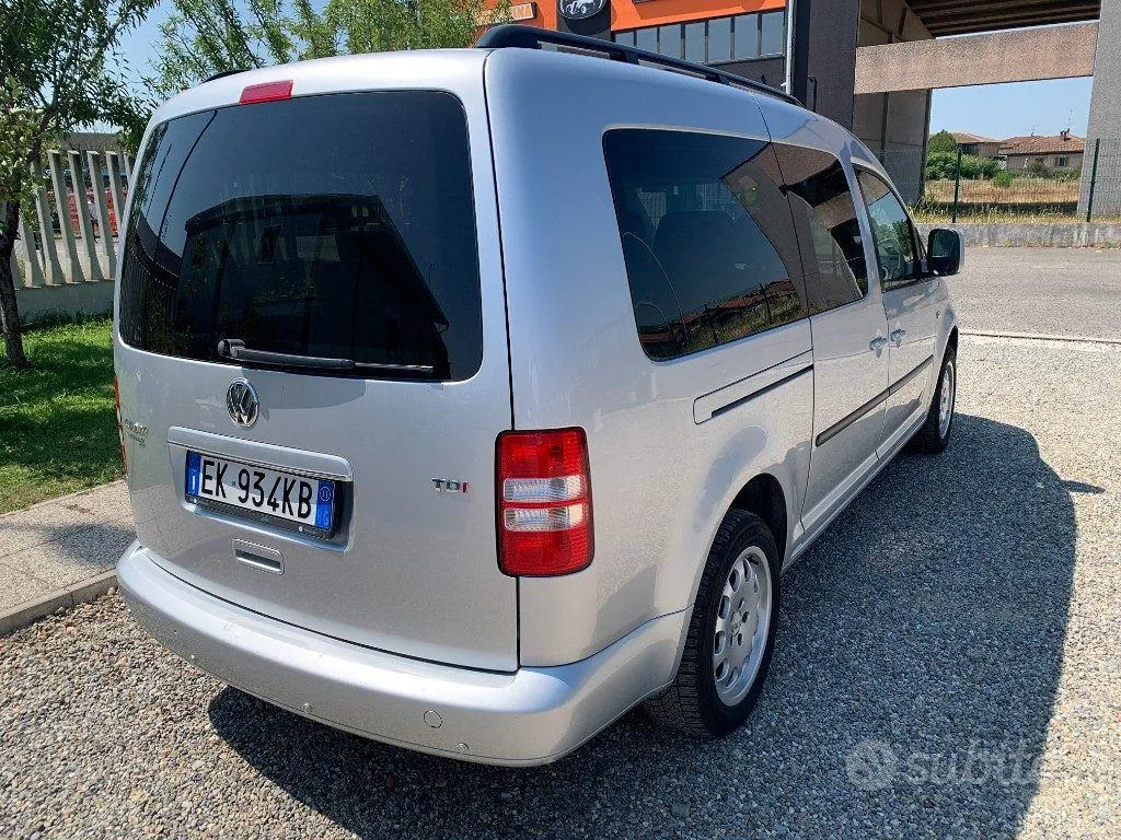 Volkswagen Caddy 2011 photo 5