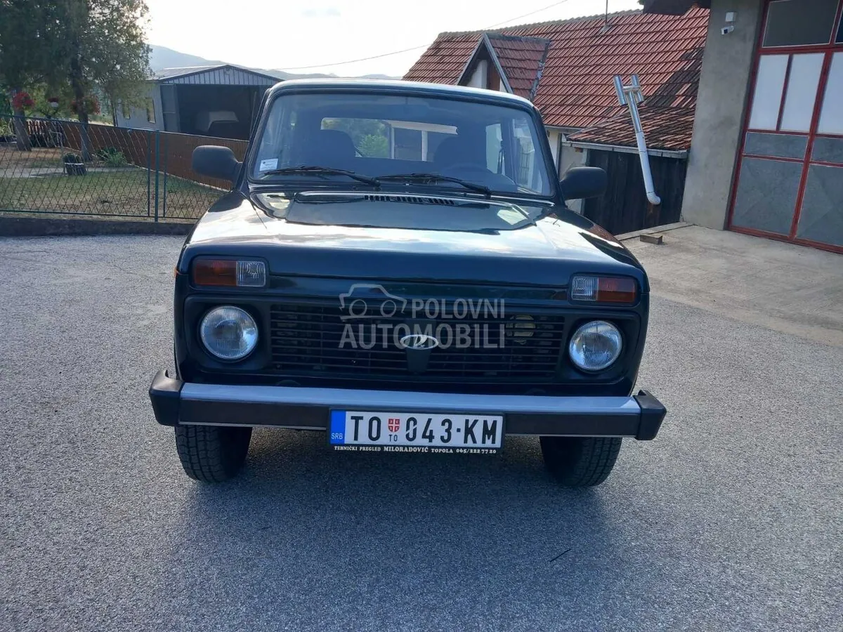 Lada Niva 2013 photo 2