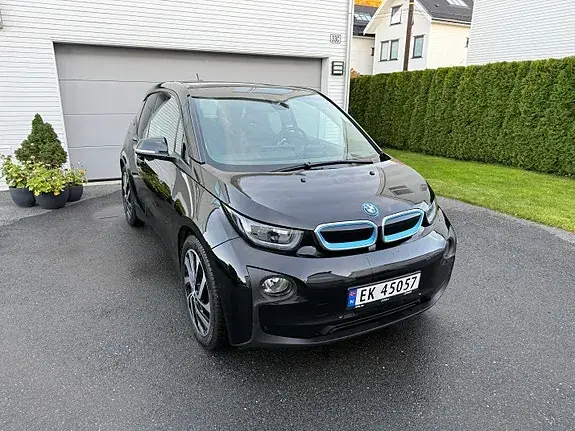 BMW I3