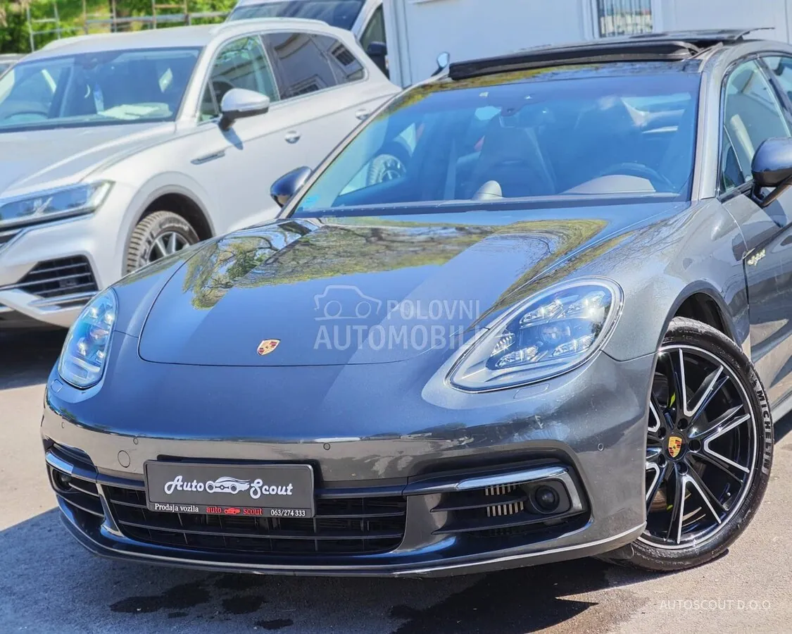 Porsche Panamera 2019 photo 2
