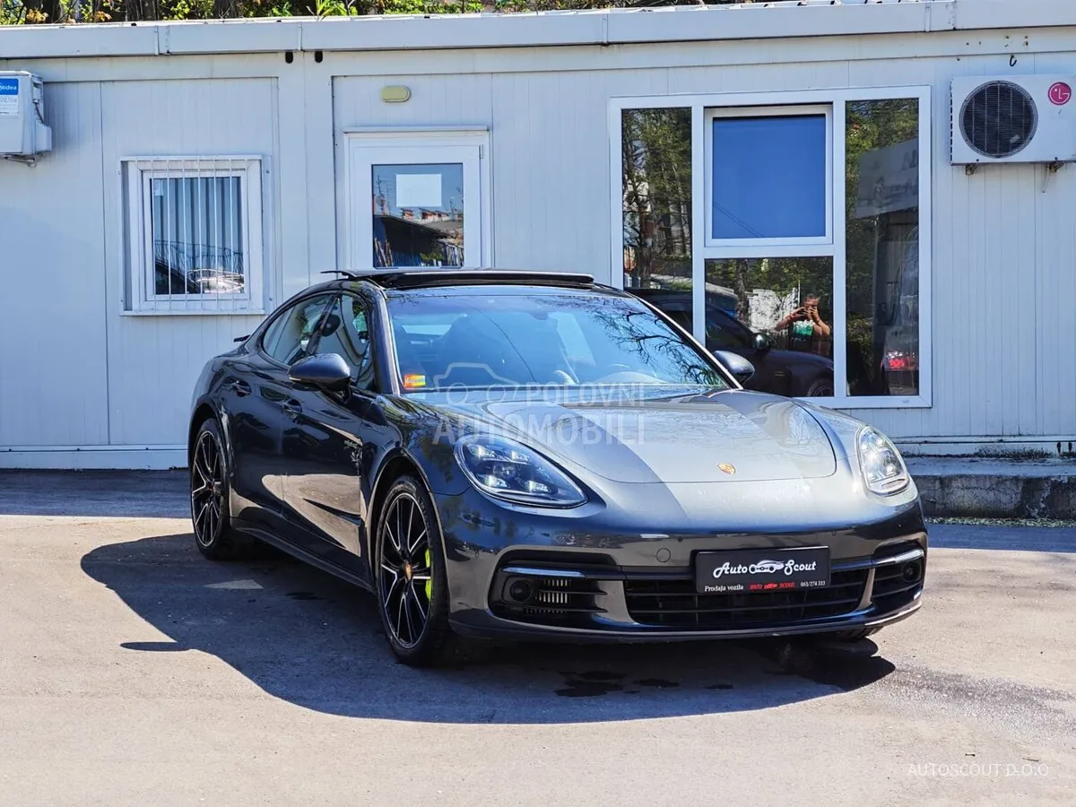 Porsche Panamera 2019 photo 5