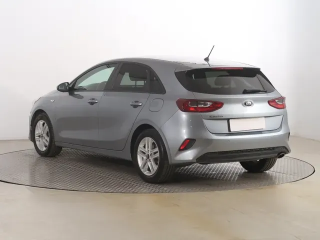 Kia Ceed 2019 photo 3