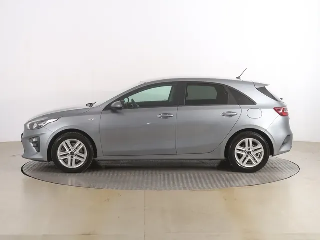 Kia Ceed 2019 photo 2