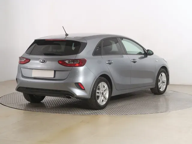 Kia Ceed 2019 photo 4