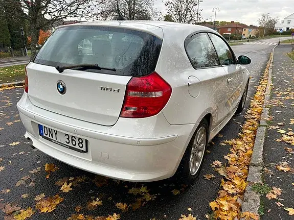 BMW 118D 2009 photo 5