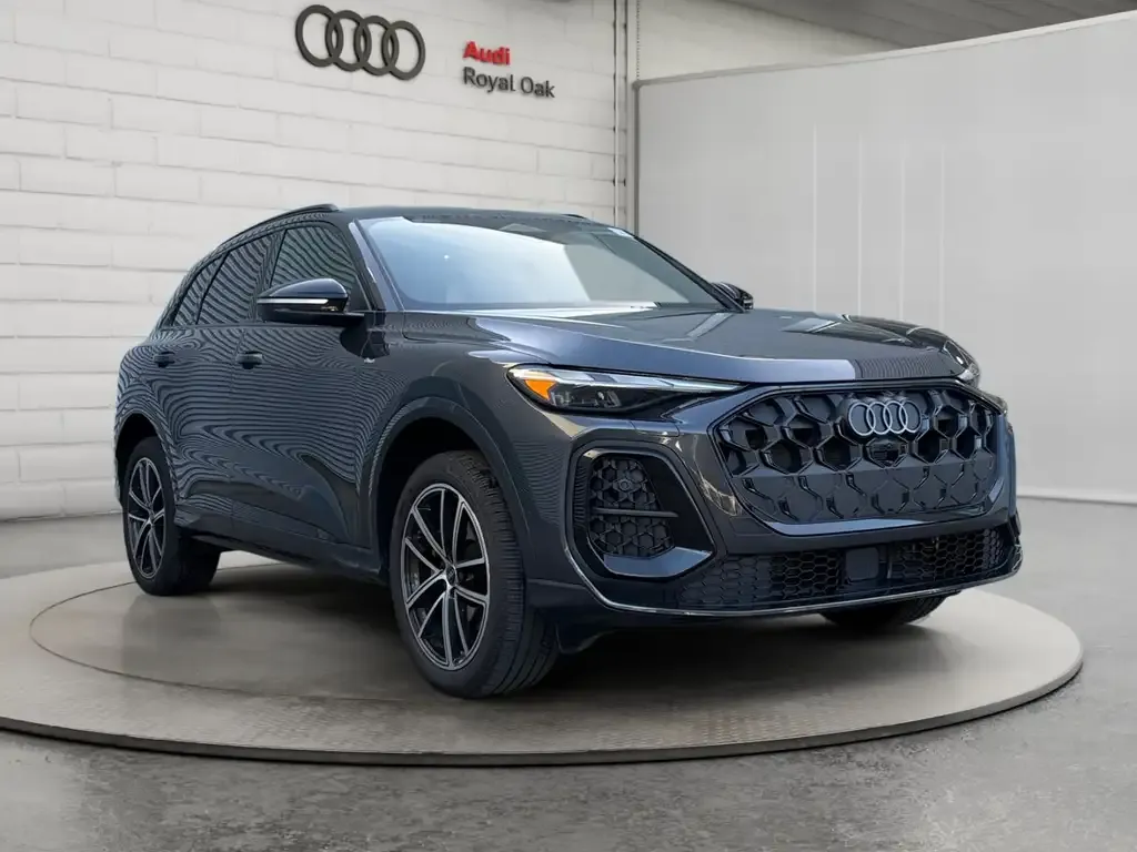 Audi Q5 2025 photo 3