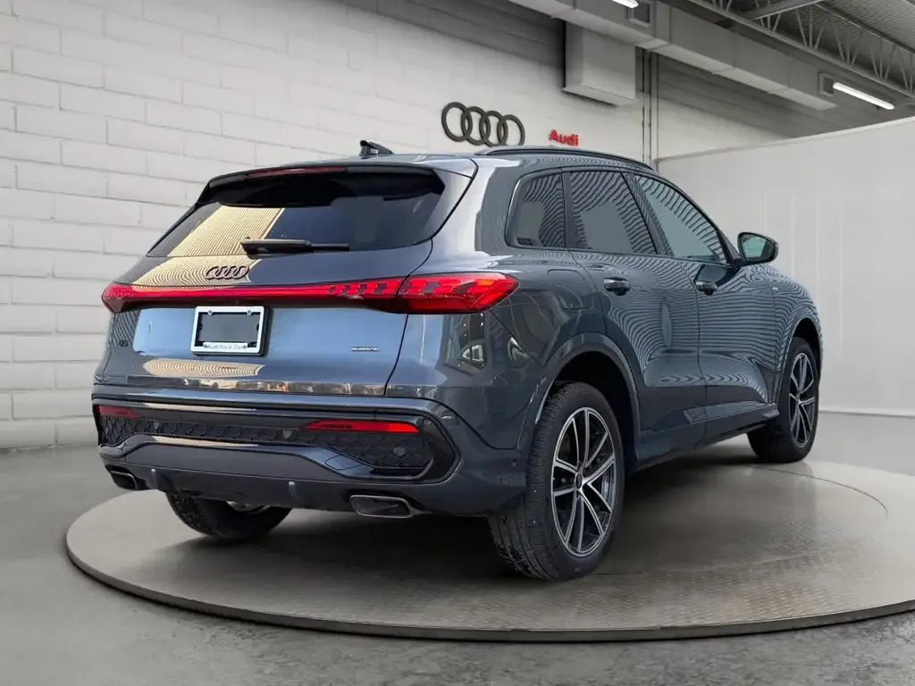 Audi Q5 2025 photo 5