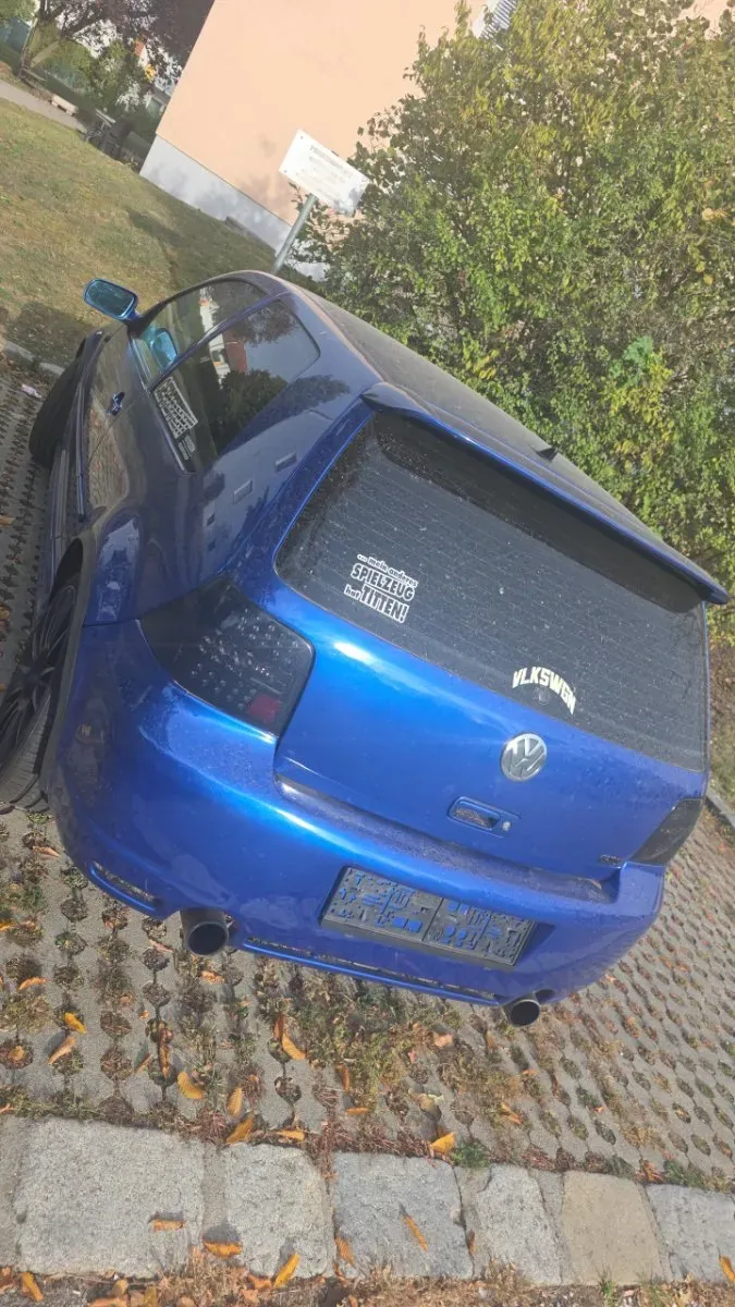 Volkswagen Golf 2000 photo 2