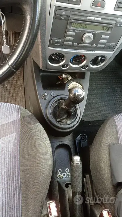 Ford Fusion 2006 photo 5