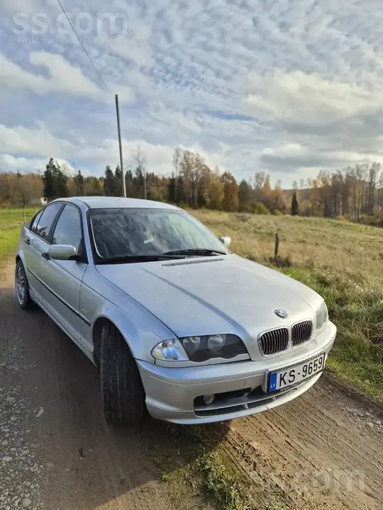 BMW 316 2001 photo 2