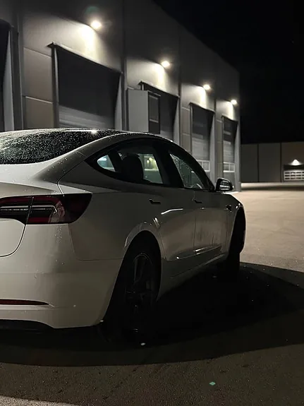 Tesla Model 3 2021 photo 4