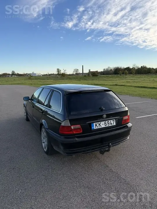 BMW 330D 2003 photo 4