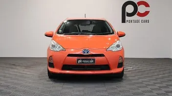 Toyota Aqua 2012 photo 3