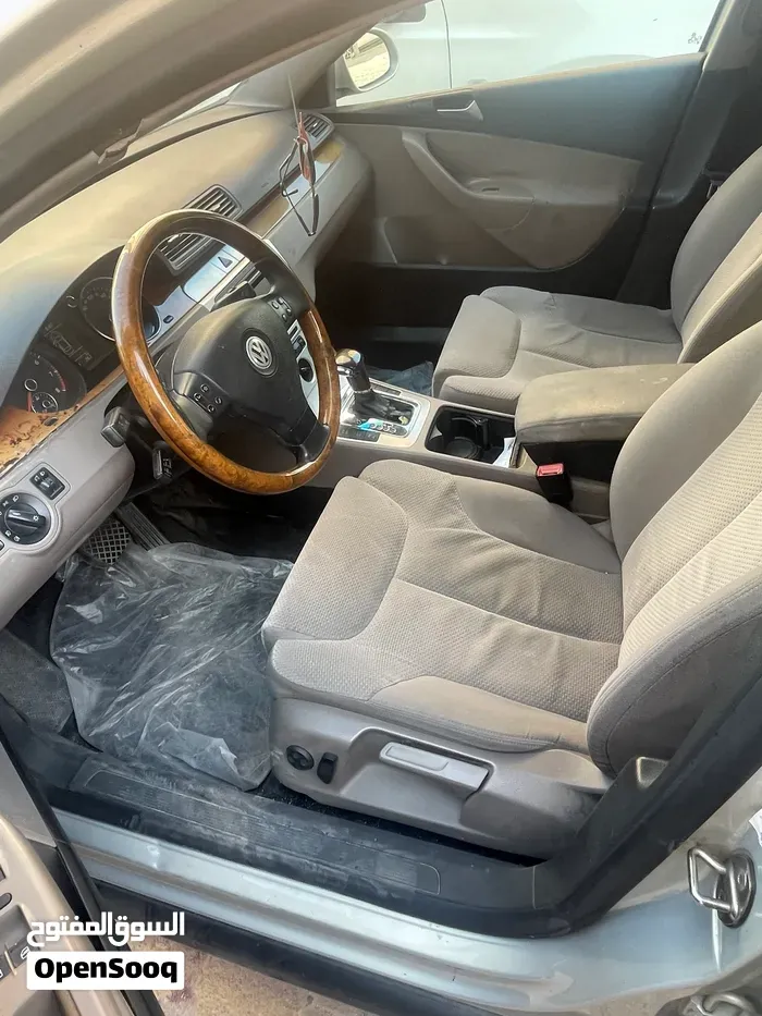 Volkswagen Passat 2009 photo 4